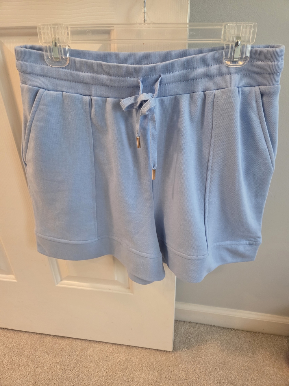Light Blue Crown & Ivy Women’s Drawstring Lounge Shorts